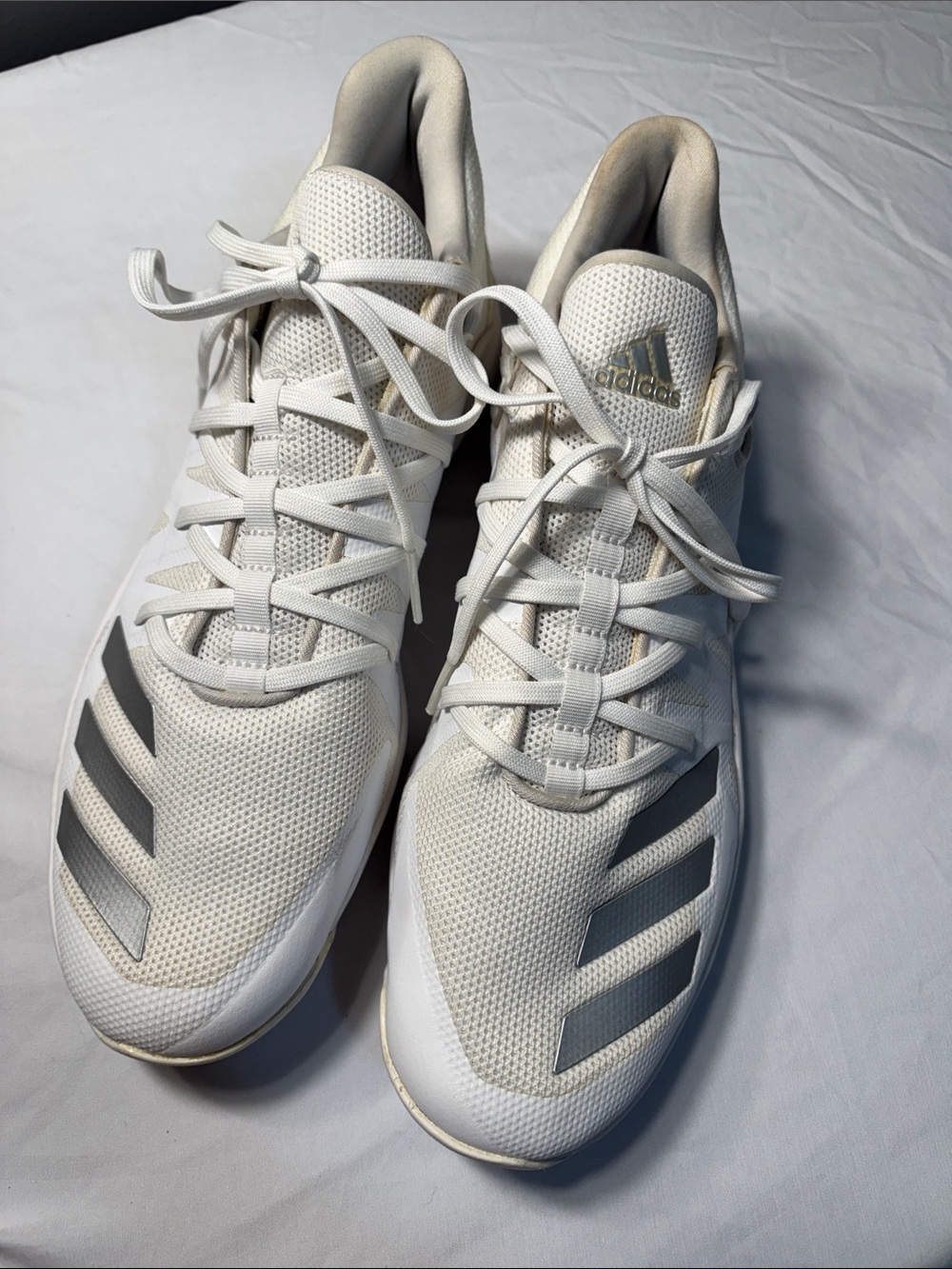 adidas Men’s White Turf Cleats size 11